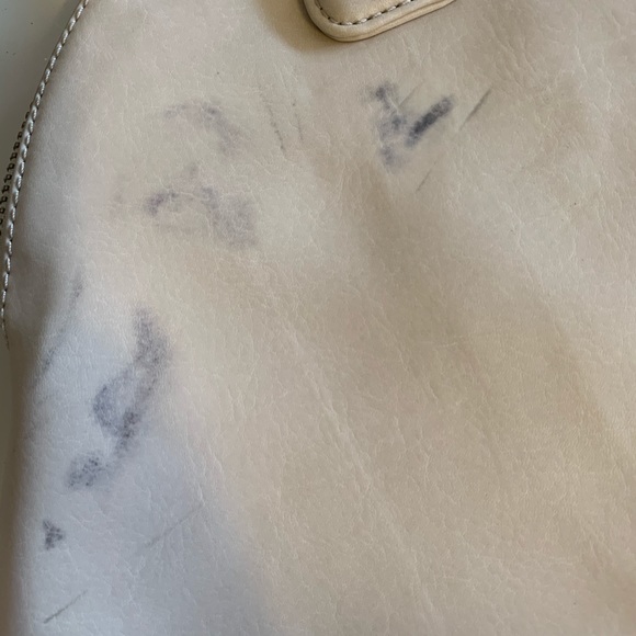 Extra 50% off! Matt & Nat Bag - Picture 3 of 4